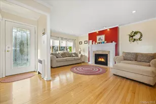 3405 Lufberry Ave, Wantagh, NY 11793 - Photo 8