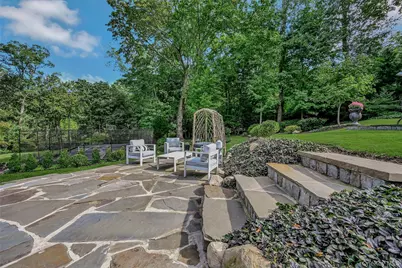 262 Huntington Bay Road, Huntington, NY 11743 - Photo 28