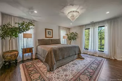 262 Huntington Bay Road, Huntington, NY 11743 - Photo 12