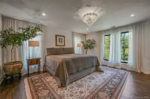 262 Huntington Bay Rd, Huntington, NY 11743 - Photo 12