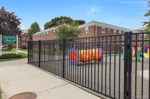 73-20 263rd St, Glen Oaks, NY 11004 - Photo 24