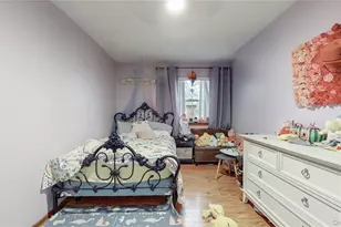 3268 Jackson Ave, Wantagh, NY 11793 - Photo 20