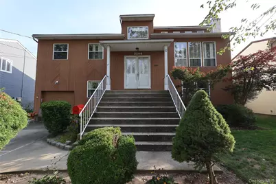 3268 Jackson Avenue, Wantagh, NY 11793 - Photo 38