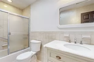 3268 Jackson Ave, Wantagh, NY 11793 - Photo 18