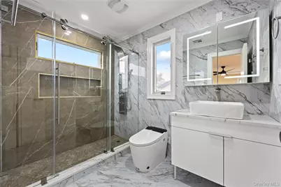 4 S 11th Street, New Hyde Park, NY 11040 - Photo 18