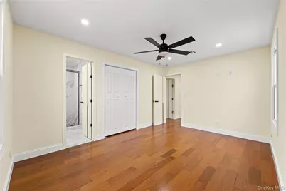 4 S 11th Street, New Hyde Park, NY 11040 - Photo 20