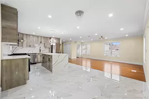 4 S 11th St, New Hyde Park, NY 11040 - Photo 6