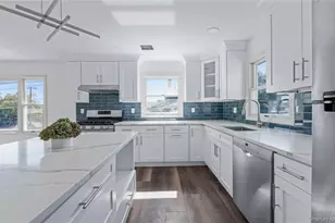 1 Pequot Ave, Port Washington, NY 11050 - Photo 10