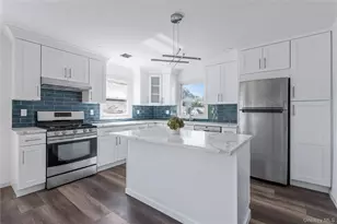 1 Pequot Ave, Port Washington, NY 11050 - Photo 8