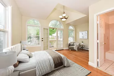 8135 166th Street, Hillcrest (Queens), NY 11432 - Photo 18