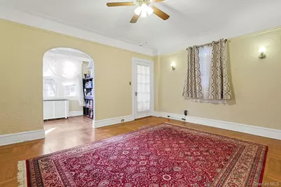 317 E 242nd Street, Bronx, NY 10470 - Photo 6