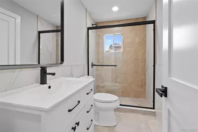 635 Provost Avenue, Bellport, NY 11713 - Photo 16