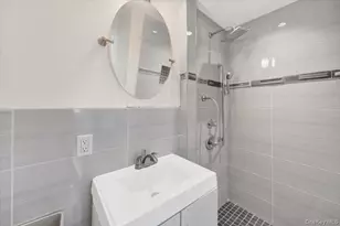 339 Tecumseh Ave, Mount Vernon, NY 10553 - Photo 12