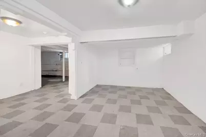 339 Tecumseh Avenue, Mount Vernon, NY 10553 - Photo 22