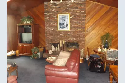 56 Rose Street, Smithtown, NY 11787 - Photo 8