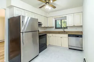 47B Marwood Road N, Port Washington, NY 11050 - Photo 12