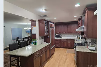 43 Hunter Avenue, Miller Place, NY 11764 - Photo 4