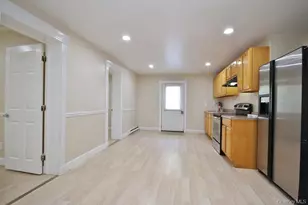 208 Myrtle Ave, Mahopac, NY 10541 - Photo 2