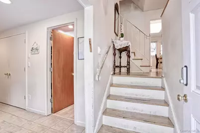 21 Briarcliff Drive, Monsey, NY 10952 - Photo 2