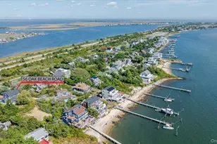 56 Oak Beach Rd, Babylon, NY 11702 - Photo 36