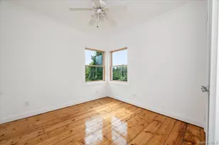 56 Oak Beach Rd, Babylon, NY 11702 - Photo 22