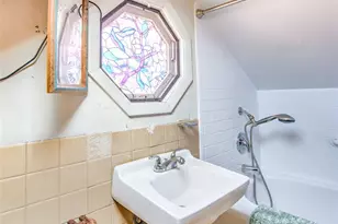 60 Everett St, Patchogue, NY 11772 - Photo 22