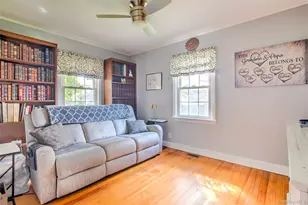 60 Everett St, Patchogue, NY 11772 - Photo 14