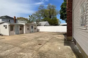 143-36 257th St, Rosedale, NY 11422 - Photo 48