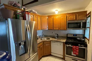143-36 257th St, Rosedale, NY 11422 - Photo 10