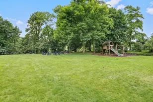 1 Midland Gardens, Bronxville, NY 10708 - Photo 10