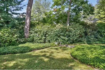 135 Piping Rock Road, Locust Valley, NY 11560 - Photo 32