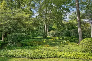 135 Piping Rock Rd, Locust Valley, NY 11560 - Photo 30