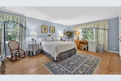 135 Piping Rock Road, Locust Valley, NY 11560 - Photo 20