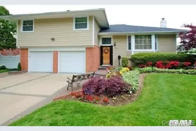 708 Salisbury Park Drive, Westbury, NY 11590 - Photo 32