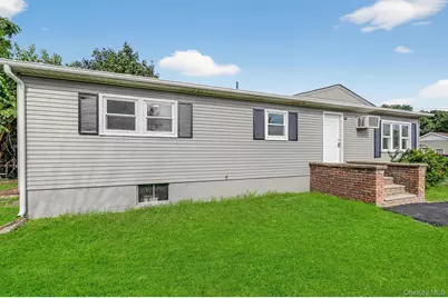 14 Myrtle Avenue, New Windsor, NY 12553 - Photo 4