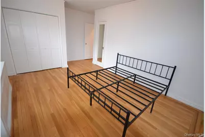 210 Martine Avenue #1H, White Plains, NY 10601 - Photo 6