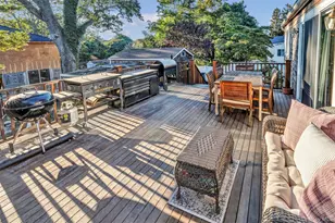 81 Beach Rd, Wading River, NY 11792 - Photo 16