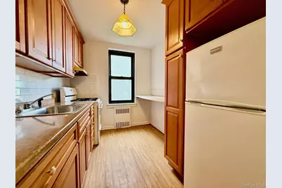 112-24 Northern Boulevard #3G, Corona, NY 11368 - Photo 2