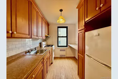 112-24 Northern Boulevard #3G, Corona, NY 11368 - Photo 4