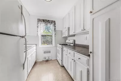 1 Balint Drive #370, Yonkers, NY 10710 - Photo 8