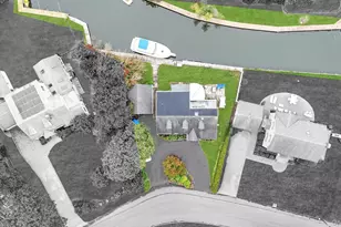 190 Connetquot Dr, Oakdale, NY 11769 - Photo 6