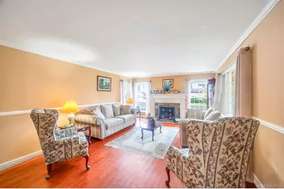 190 Connetquot Drive, Oakdale, NY 11769 - Photo 22