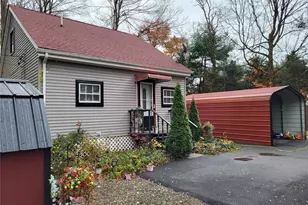 318 Maple St, Kerhonkson, NY 12446 - Photo 4