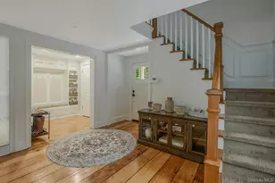 236 Berry Hill Rd, Syosset, NY 11791 - Photo 4