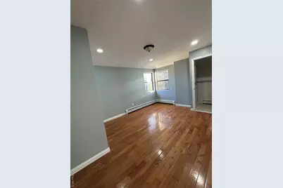 23518 147th Road #2, Rosedale, NY 11422 - Photo 2