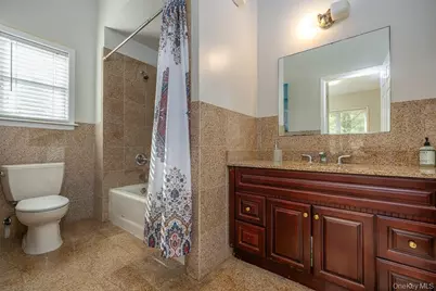 85 York Road S, Bloomingburg, NY 12721 - Photo 20