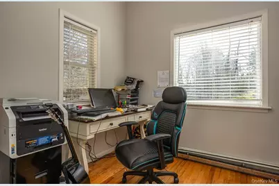 85 York Road S, Bloomingburg, NY 12721 - Photo 24