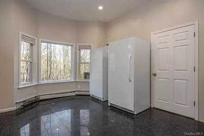 85 York Road S, Bloomingburg, NY 12721 - Photo 16