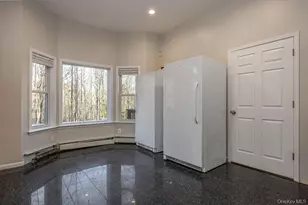 85 York Road S, Bloomingburg, NY 12721 - Photo 16