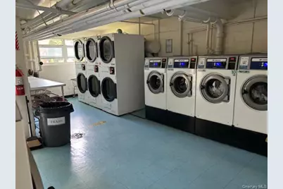 673 Pelham Road #E14, New Rochelle, NY 10805 - Photo 24